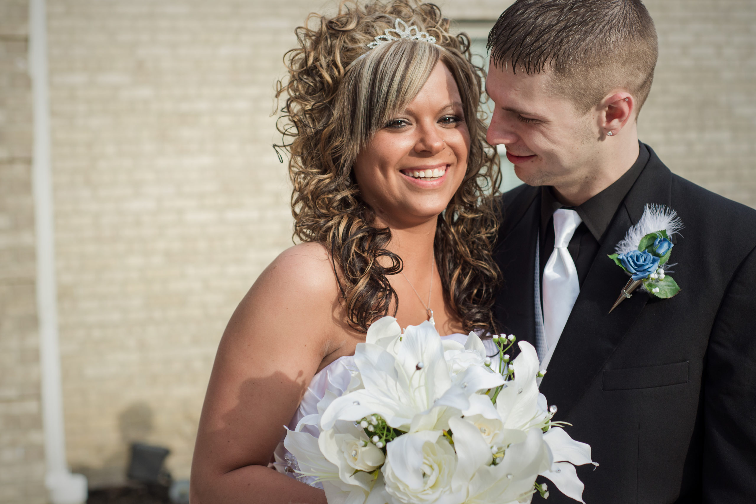 An April Wedding for Lauren and Nick – Akron, Ohio