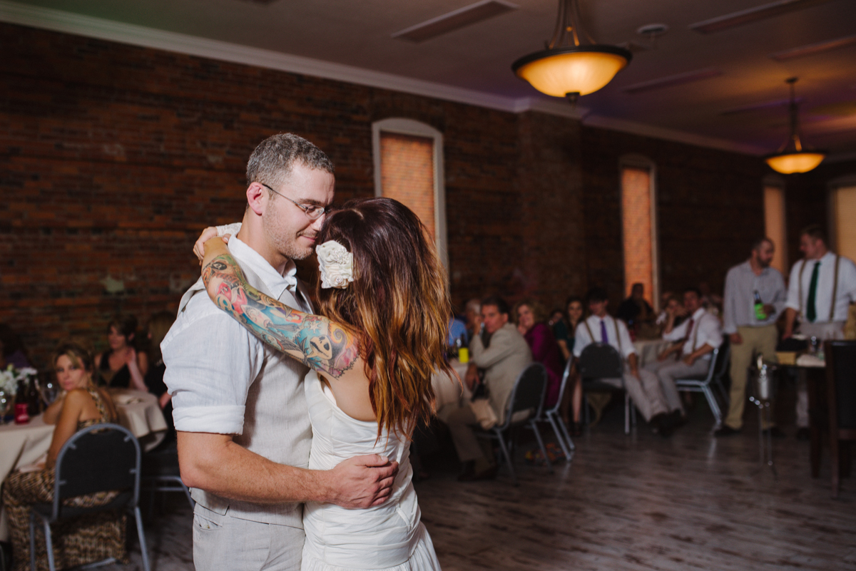 amherst-corks-wedding-photos-15